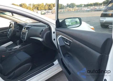 2016 Nissan Altima 2.5/S/Sv/Sl/Sr z USA, uszkodzony, nr VIN 1N4AL3AP7GC227953